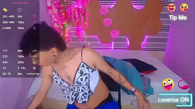 tammy_bensom on StripChat 