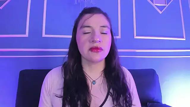 TaraTaylorr on StripChat 