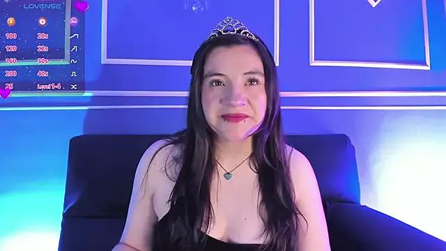 TaraTaylorr on StripChat 