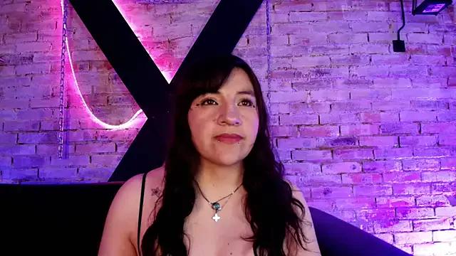 TaraTaylorr on StripChat 