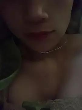 ThiHa003 on StripChat 