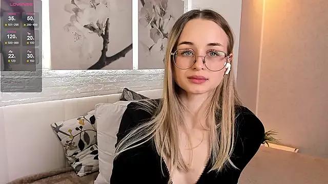 Tiffanyhunt on StripChat 