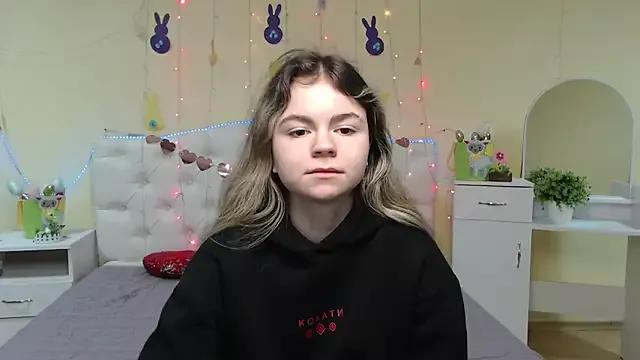 TinaRedly on StripChat 