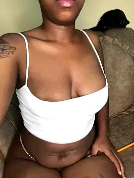 tinny_slimthick on StripChat 