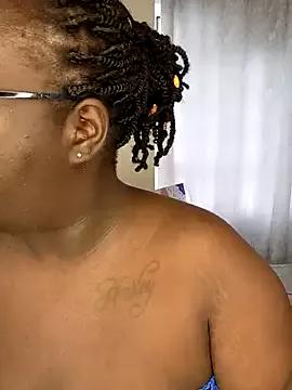 Toomuch_Squirt on StripChat 