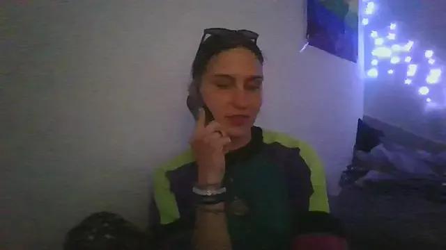Tori_5330 on StripChat 