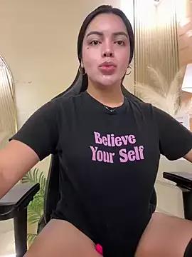 TS-SimplyTheBest on StripChat 