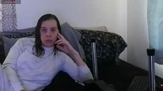 TsSnailGirl69 on StripChat 