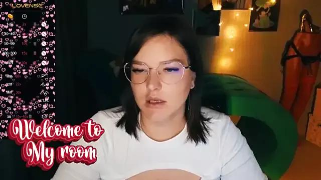 Ullia_Nelina on StripChat 