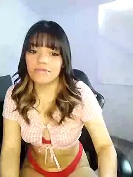 Vaalkiriia on StripChat 