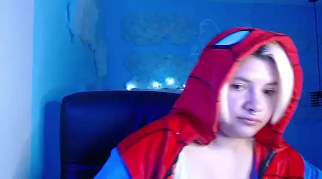 Valayarose on StripChat 