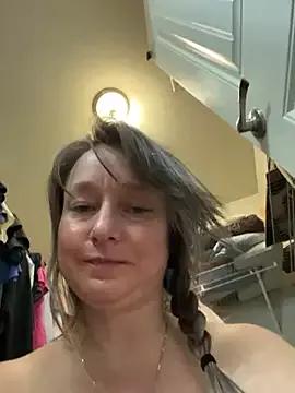 Vivian_MayXxX on StripChat 