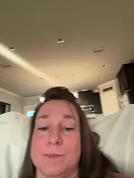 Vivian_MayXxX on StripChat 