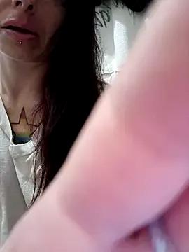 vvictoria_xxx on StripChat 