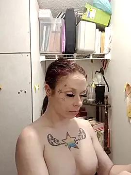 vvictoria_xxx on StripChat 