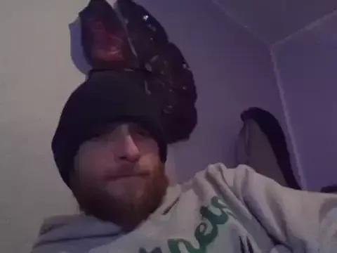 wouldntyouliketoknow13 on StripChat 
