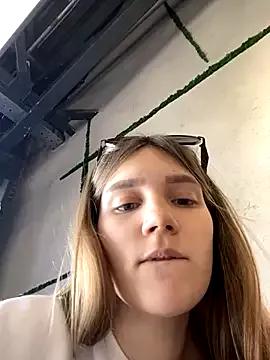 wow_dream on StripChat 