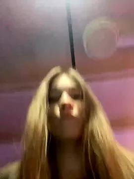 wow_dream on StripChat 