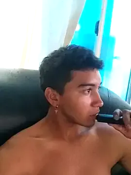 X_xtomas_x on StripChat