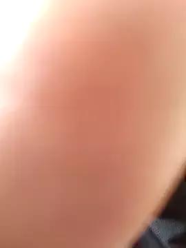 Yellowmell on StripChat 