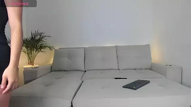 your_favorite_angel_ on StripChat 