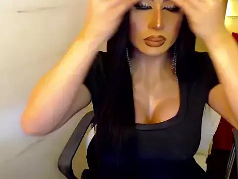 yourmistressofevil69 on StripChat 