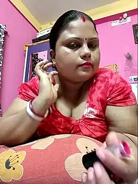 yourssoumi on StripChat 