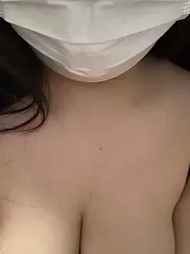 yuayua_0012 on StripChat 
