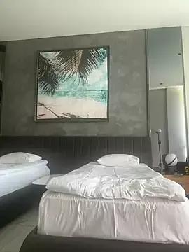 YumiLines on StripChat 