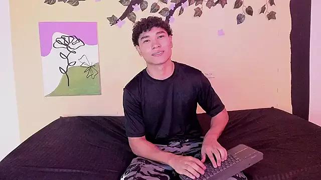 zammcito on StripChat 
