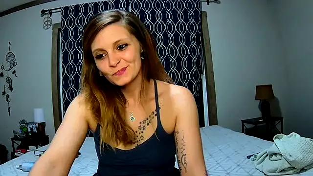 ZeelaXoXo on StripChat 