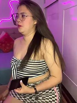 Zoee_pink on StripChat 